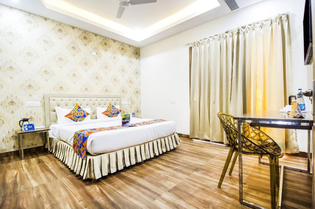 S.R. Residency Zirakpur Exterior foto