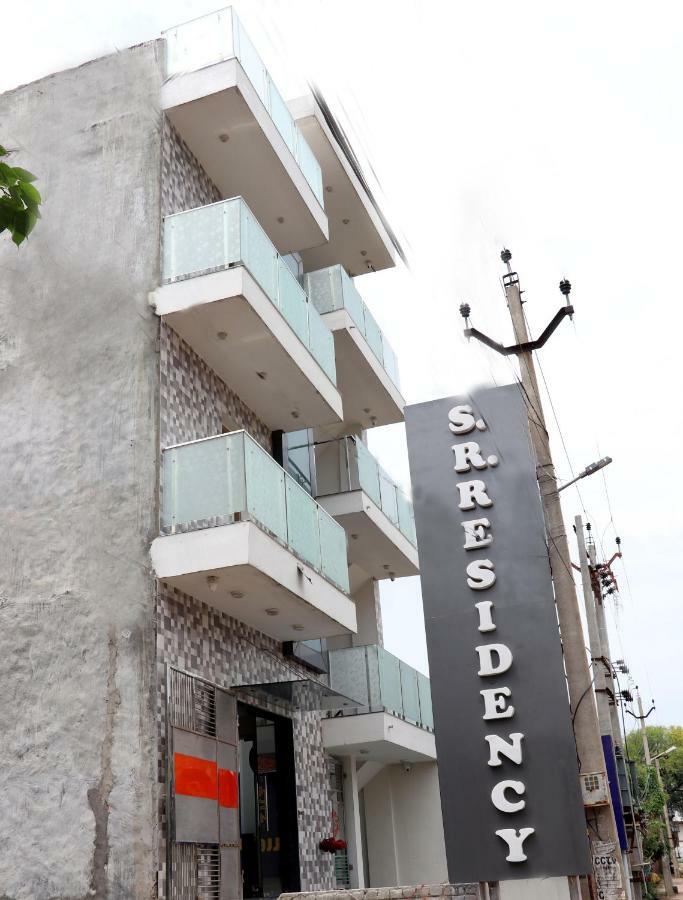 S.R. Residency Zirakpur Exterior foto