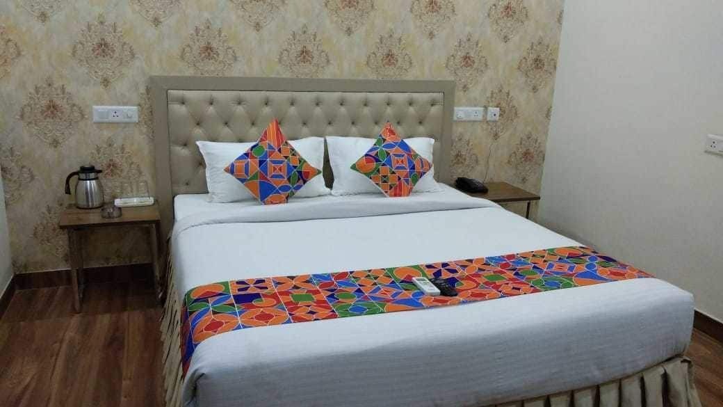 S.R. Residency Zirakpur Exterior foto